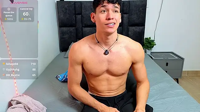 Chatroom XXX en direct de Luke_Muscle