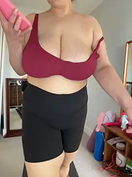 violetaurora95 Adlı Modelin Canlı XXX Sohbeti