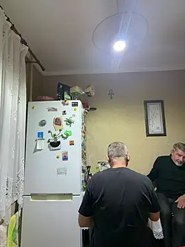 Онлайн чат XXX Frosl