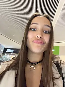 Онлайн чат XXX ICrazyOneIRL