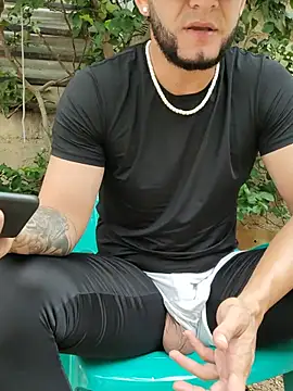 PIGHIGHDIRTY_p0 webkamerás műsora