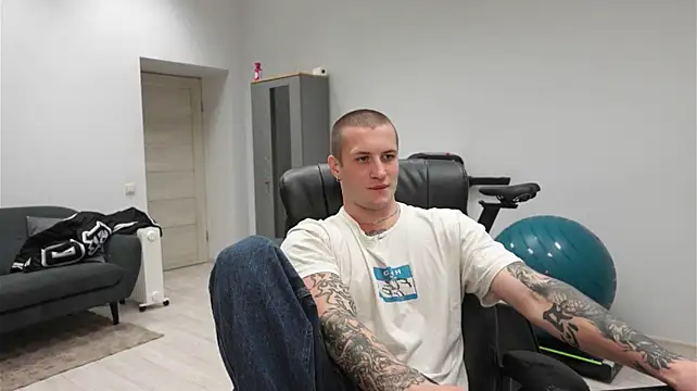 Igor_Wilde's Live XXX Chat