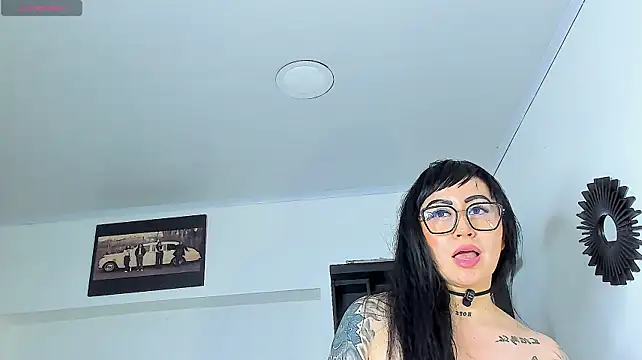 צ'אט XXX בשידור חי של Vicky_hotmilf