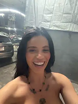 צ'אט XXX בשידור חי של Rafaellaz
