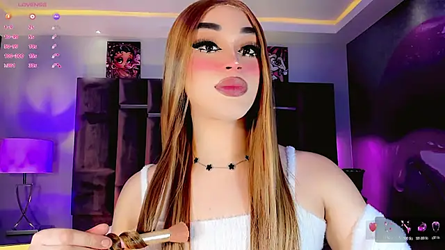 צ'א ט XXX בשידור חי של Sexy_sofiahot