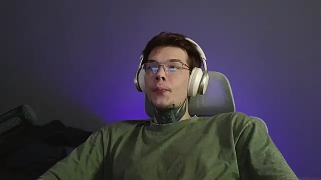 DENIS_HERE 现场XXX聊天