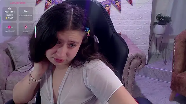 Chatroom XXX en direct de perlaa_tk