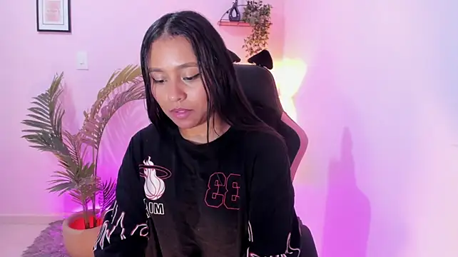 XXX chat uživo modela Ciara8