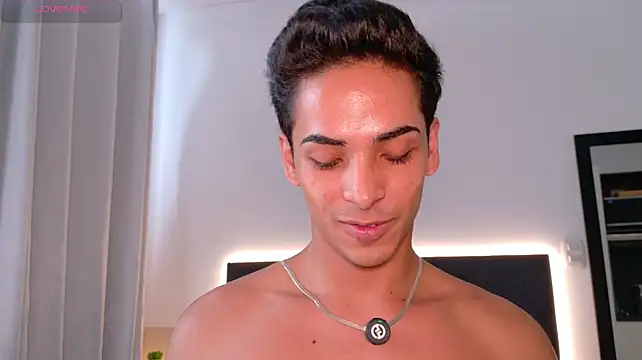 aodaboyyy Chat XXX in diretta