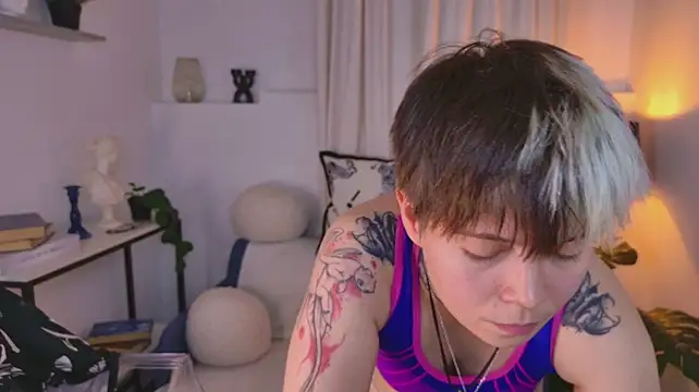 Онлайн чат XXX Kitty_Ollive