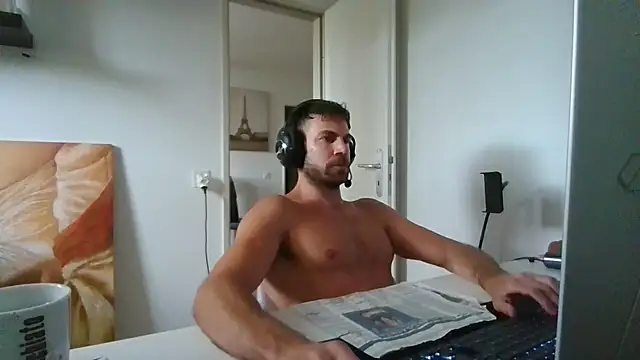 Chat XXX en directo de alpha-hunk