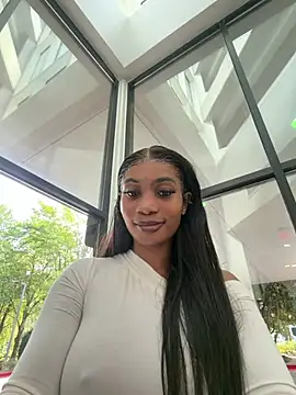 ___Nessa - Squirt hard public walkway public