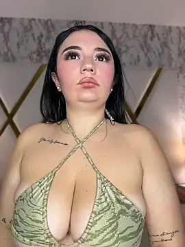 ValeriaCarter's Live XXX Chat