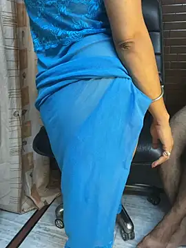 Živý XXX chat LOVE4GIRL