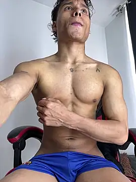 Chat +18 de NelModel1 ao vivo