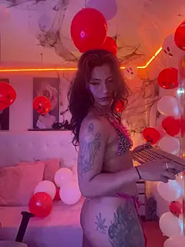 SamathaMay 即時 XXX 聊天