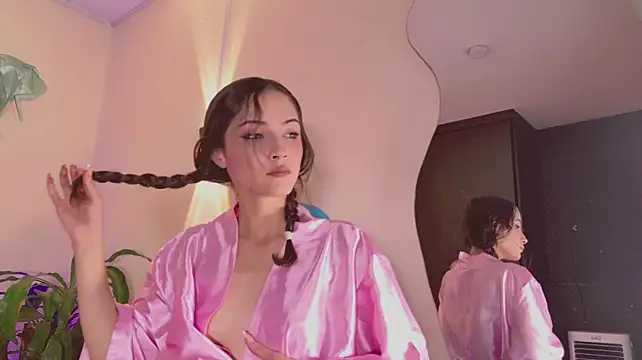 XXX chat uživo modela Meetmehere