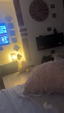 OracularPurr live XXX chat