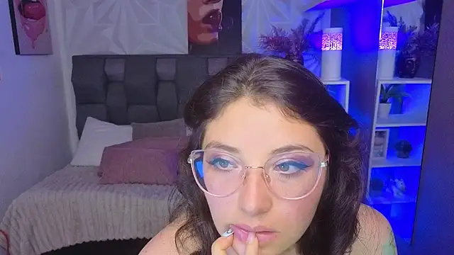 Phoenixxxx777 - Squirt Show 🔥🔥🔥🔥 At goal