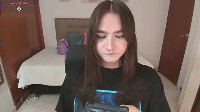 Miley_Bakern Live XXX chat
