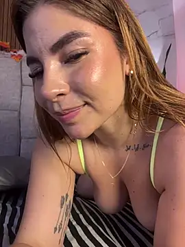 stephh_222's Live XXX Chat