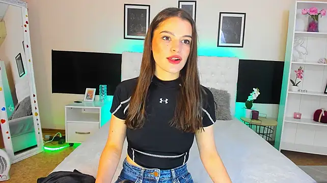 JulietaaShyn Live XXX chat