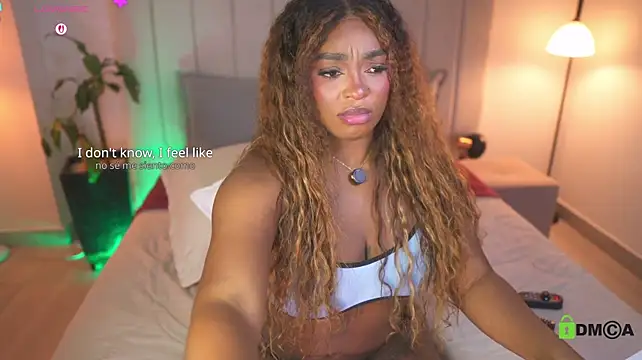 nicoletth18's Live XXX Chat
