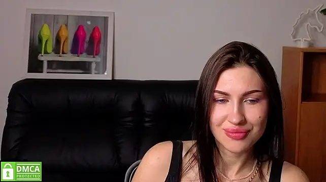 צ'אט XXX בשידור חי של AminaLovy009