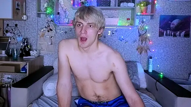 Chat XXX en directo de BloodyBlondiee