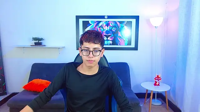 alexcum_18 Adlı Modelin Web Kamerası Şovu