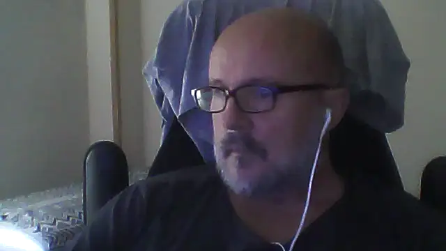 Show modela desubikao62 na web-kameri