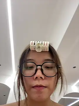 Puting_q - 温馨民宿无套抽插 涩涩姿势 性感口交