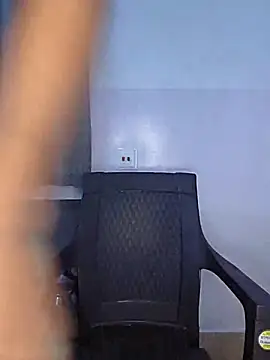 ThriftyRose's Webcam Show