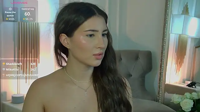 LisaDeviss Chat XXX live