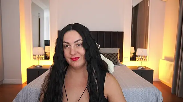 دردشة VelvetLuck الجنسية المباشرة