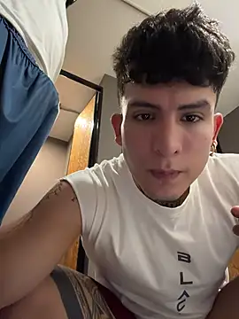 _Tomy08calderon Chat XXX live