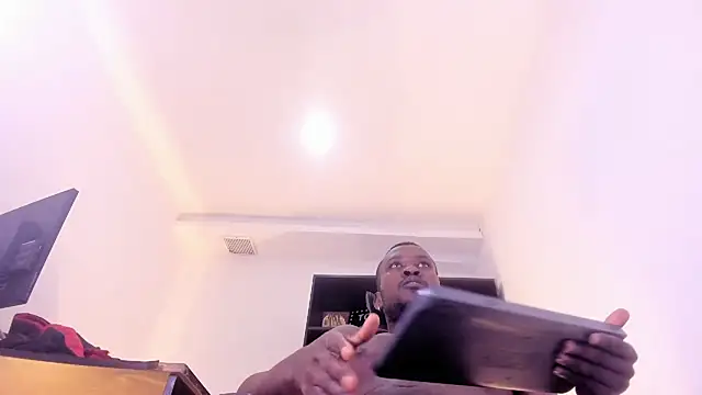 XXX chat uživo modela William_Bennett