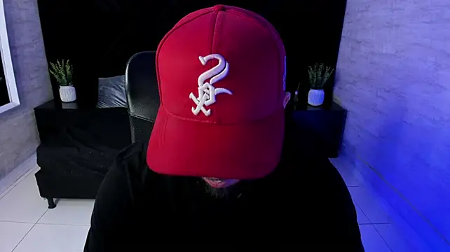 jhon_bear03 即時 XXX 聊天