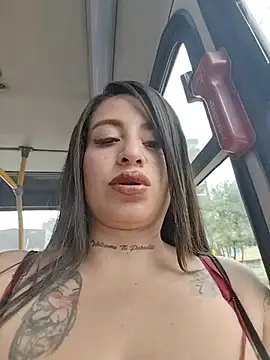 Emily_Kooper's Live XXX Chat