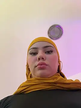 _Saandy Adlı Modelin Canlı XXX Sohbeti