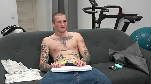 Онлайн чат XXX Igor_Wilde