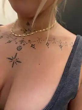 MollyCruz - GAPE ASS BLONDE 👀🔥
