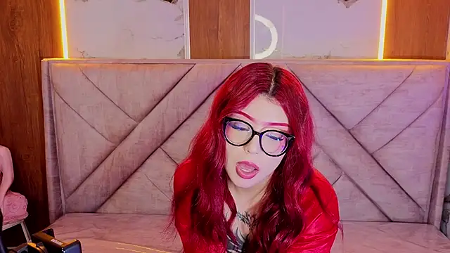 צ'אט XXX בשידור חי של Red_Bunny_v