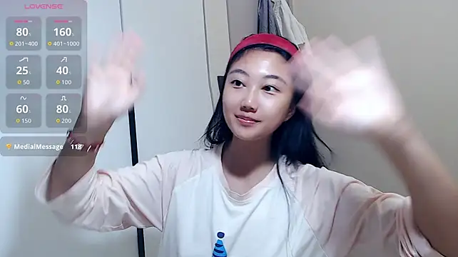 XXX chat uživo modela tutu512