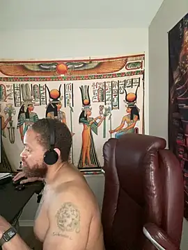 צ'אט XXX בשידור חי של Fathero1time