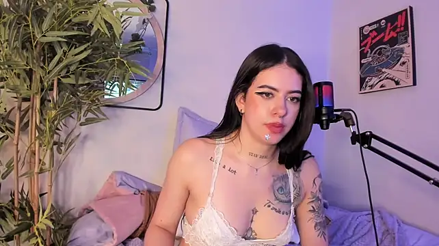 Alice_Vixen - Slap my face and suck your cock