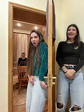RussianGirls_