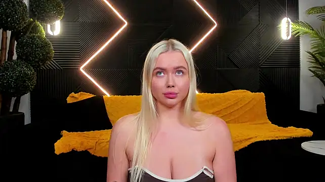 Julia_robertson