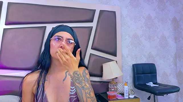 NicoleEsposito's Live XXX Chat