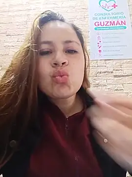 VANESSA__28 Live XXX-chat